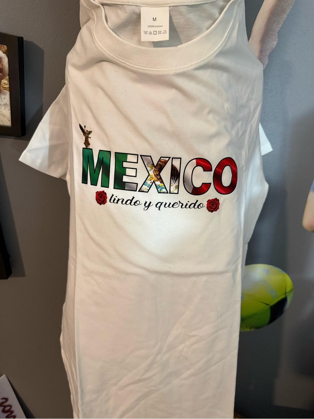 Medium Mexico Tshirt White with flags in Letter original design soft
